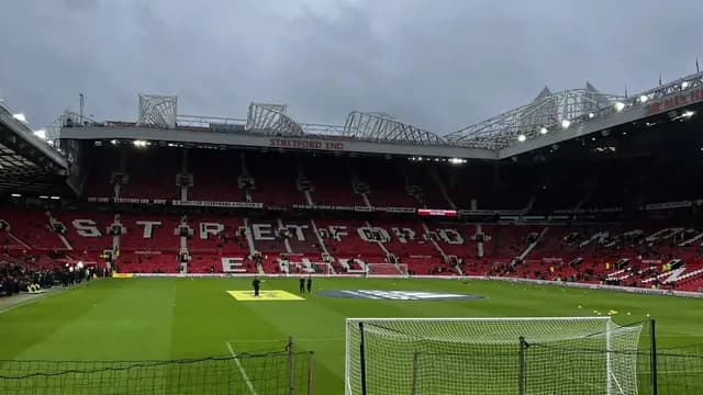 Old Trafford Image